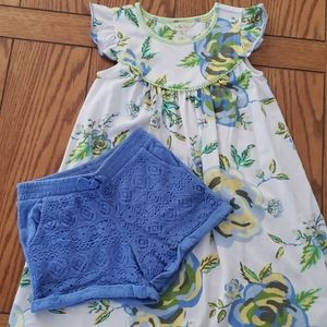 Matilda Jane flowered top with matching shorts